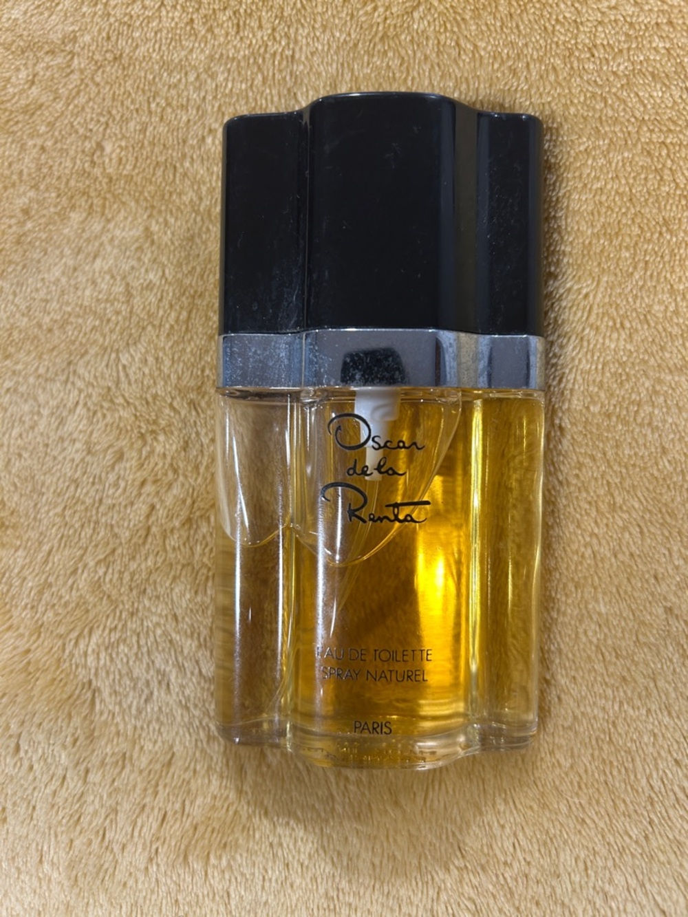 Oscar de la Renta Amber & Black Eau de Toilette Bottle